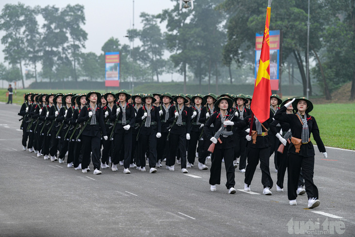 Công an, Quân đội hợp luyện diễu binh, diễu hành kỷ niệm 70 năm Chiến thắng Điện Biên Phủ- Ảnh 23.