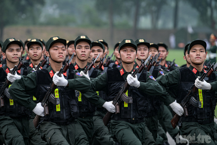 Công an, Quân đội hợp luyện diễu binh, diễu hành kỷ niệm 70 năm Chiến thắng Điện Biên Phủ- Ảnh 28.