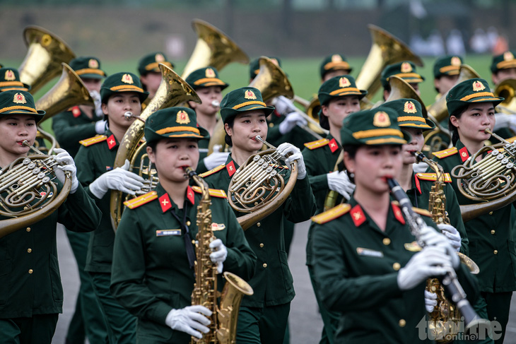 Công an, Quân đội hợp luyện diễu binh, diễu hành kỷ niệm 70 năm Chiến thắng Điện Biên Phủ- Ảnh 6.