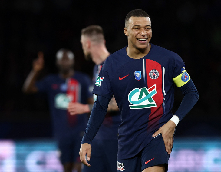 Kylian Mbappe là nhân vật chính trong trận thắng Rennes - Ảnh: REUTERS