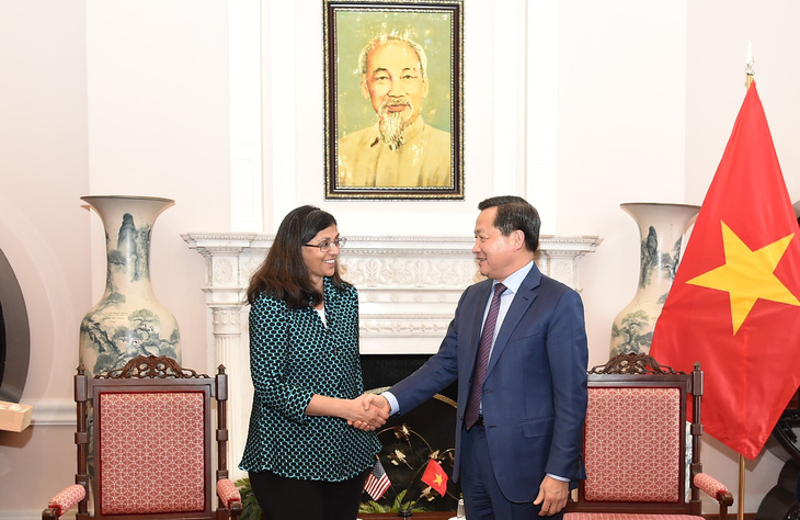Phó thủ tướng Lê Minh Khái tiếp Phó giám đốc DFC Nisha Biswal - Ảnh: VGP