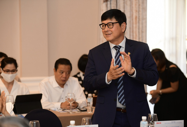 Ông Trần Hoài Nam - phó tổng giám đốc HDBank tham dự hội thảo - Ảnh: QUANG ĐỊNH