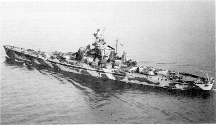 Chiến hạm Alabama tham chiến ở Đại Tây Dương năm 1942 - Ảnh: TL