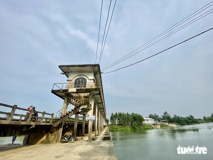 Nước từ thượng nguồn các sông Quảng Nam về Đà Nẵng sẽ được giữ lại ở đập dâng An Trạch để sản xuất nước sinh hoạt và tưới tiêu - Ảnh: T.TRUNG