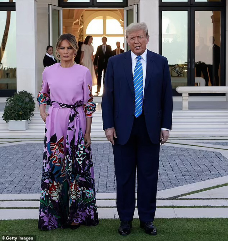Ông Donald Trump và phu nhân Melania tại buổi gây quỹ - Ảnh: GETTY IMAGES