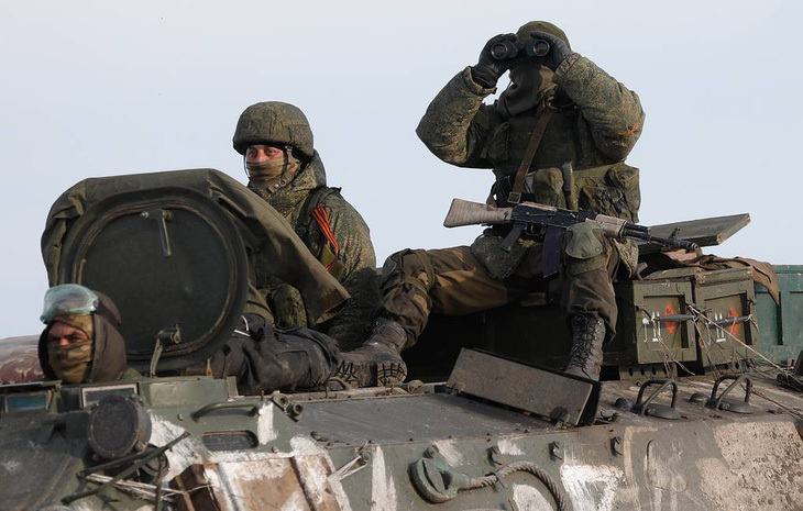 Tình báo Anh cho rằng Nga đang mất gần 1.000 binh sĩ mỗi ngày trong cuộc chiến ở Ukraine - Ảnh: TASS