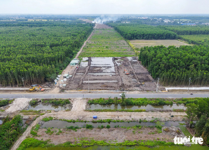 Đường vành đai 3 TP.HCM dài 76km đi qua 4 địa phương, có mốc tiến độ cơ bản hoàn thành năm 2025 và hoàn thành toàn bộ dự án năm 2026 - Ảnh: LÊ PHAN