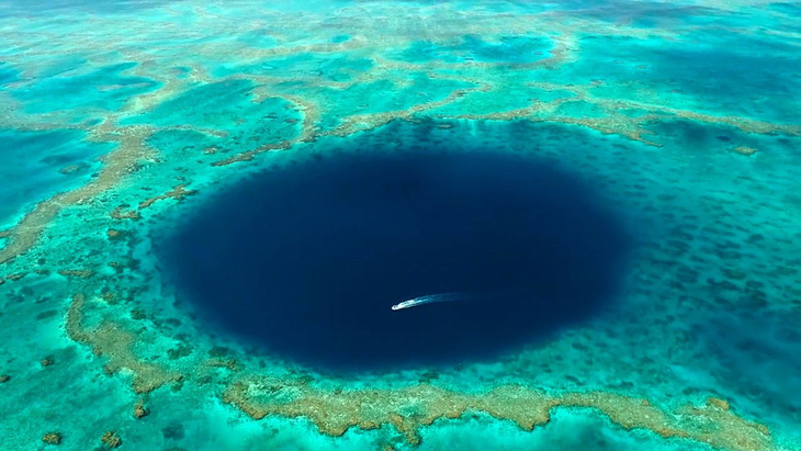Dù xác định Taam Ja là hố xanh sâu nhất thế giới đến thời điểm hiện tại, nhưng các nhà khoa học thừa nhận vẫn chưa chạm tới đáy hố này - Ảnh: REPORTE24QR