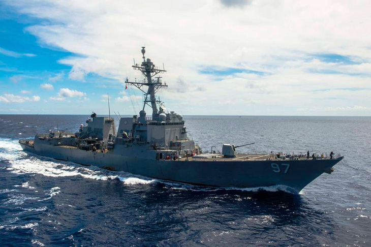 Tàu khu trục USS Halsey thuộc biên chế quân đội Mỹ - Ảnh: HẢI QUÂN MỸ