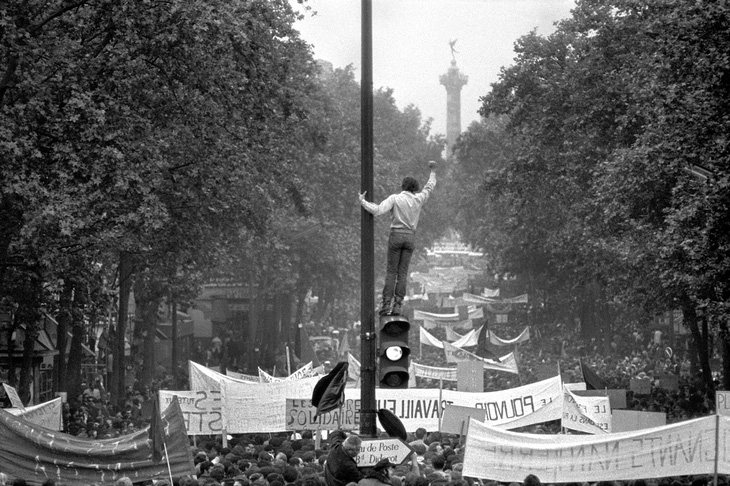 Sinh viên Pháp xuống đường tháng 5-1968. Ảnh: Magnum Photos