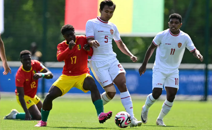 U23 Indonesia thất bại trước Guinea trong trận play-off tranh vé dự Olympic 2024 - Ảnh: BOLA