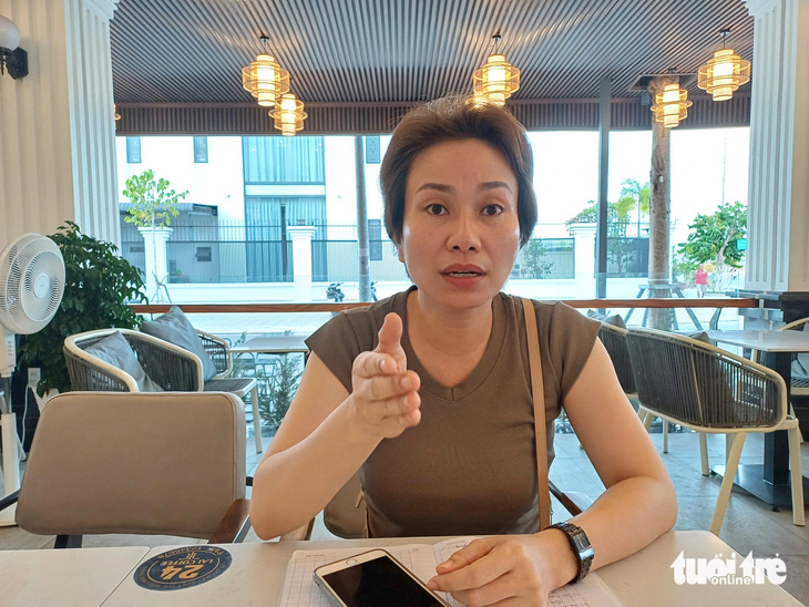 Bà Hoàng Thị Thu Hương đề nghị tòa án trả hồ sơ để điều tra bổ sung nhiều tình tiết tăng nặng trong vụ án mà cơ quan điều tra chưa làm rõ - Ảnh: BỬU ĐẤU