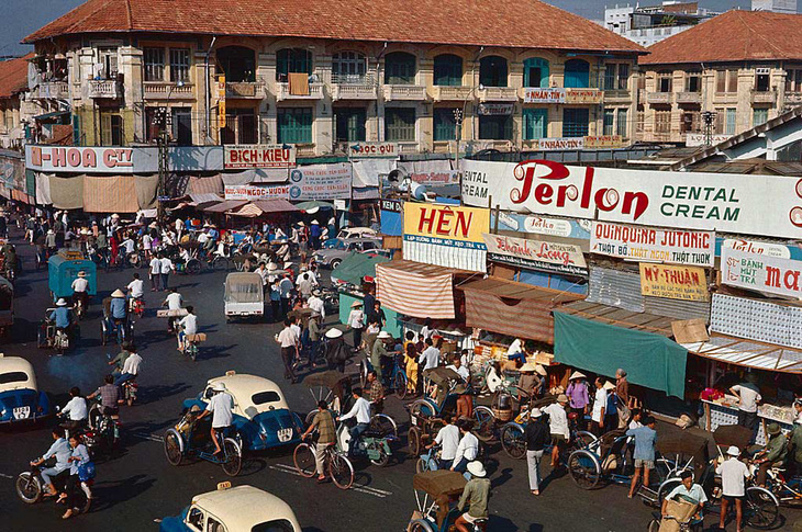 Khu vực chợ Bến Thành là nơi người Sài Gòn trước năm 1975 hay lên chơi và sắm vàng - Ảnh tư liệu