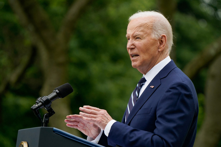 Tổng thống Mỹ Joe Biden công bố các khoản thuế mới đối với hàng nhập khẩu Trung Quốc ngày 14-5 - Ảnh: REUTERS