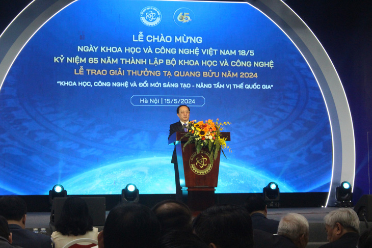 Bộ trưởng Bộ KH&CN Huỳnh Thành Đạt phát biểu khai mạc sự kiện - Ảnh: D.LIỄU