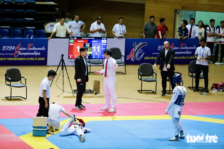 Hy hữu: Võ sĩ taekwondo Hàn Quốc bị xử thua khi đang dẫn 11-1