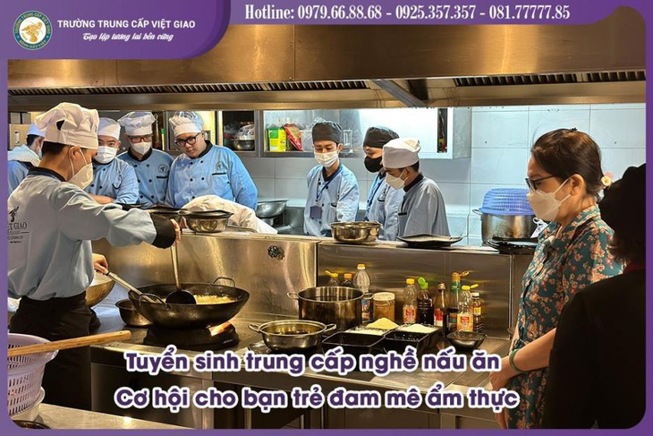 Trung cấp Việt Giao đã có chương trình đào tạo bếp trưởng- Ảnh 1.