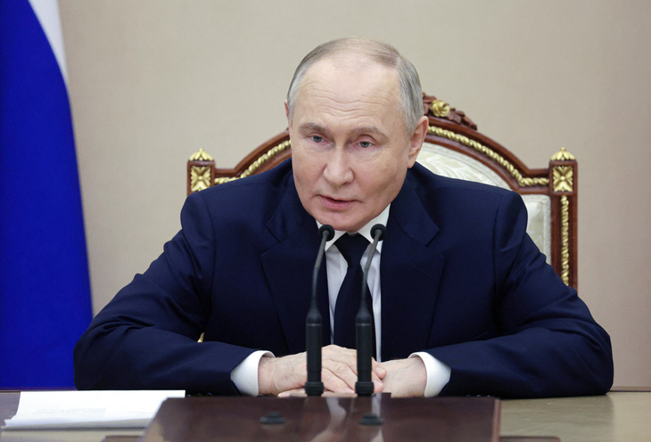 Ông Putin thăm Trung Quốc đầu tiên sau khi bắt đầu nhiệm kỳ tổng thống mới - Ảnh: REUTERS