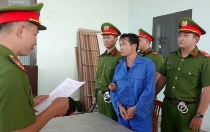 Công an tỉnh Bình Thuận vừa khởi tố vụ án, bắt tạm giam đối với bị can Nguyễn Hữu Chính ở xã Sơn Mỹ, huyện Hàm Tân liên quan đến hoạt động khai thác khoáng sản trái phép vừa qua - Ảnh: Công an Bình Thuận