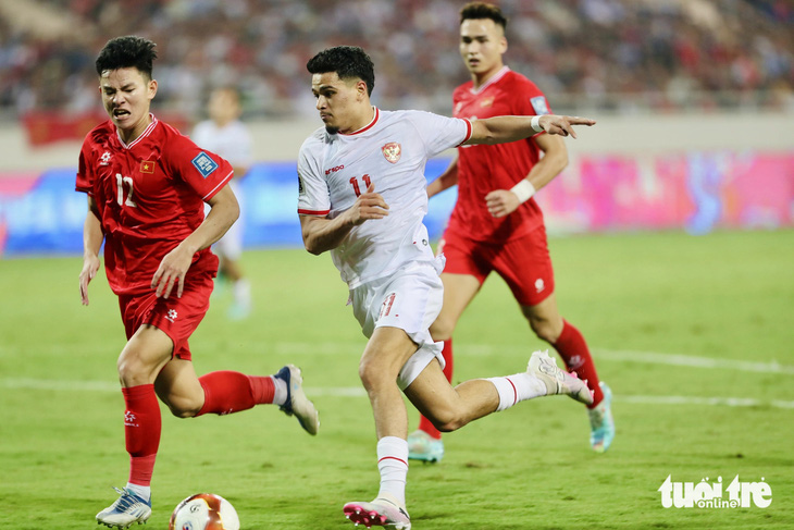 Đội tuyển Việt Nam trong trận thua Indonesia 0-3 trên sân Mỹ Đình ở vòng loại thứ 2 World Cup 2026 - Ảnh: N.K.