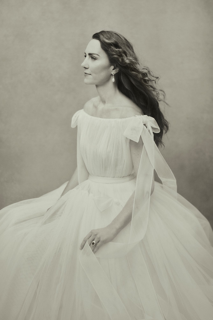 Chân dung Công nương Kate Middleton do nhiếp ảnh gia Paolo Roversi chụp - Ảnh: NPG