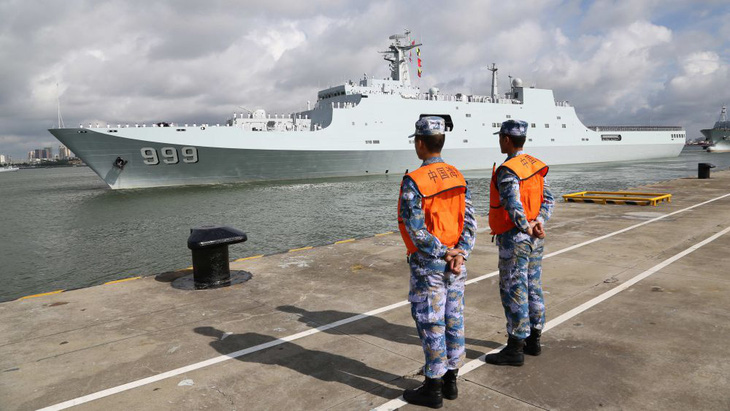 Tàu đổ bộ Tỉnh Cương Sơn của hải quân Trung Quốc - Ảnh: Hải quân Trung Quốc