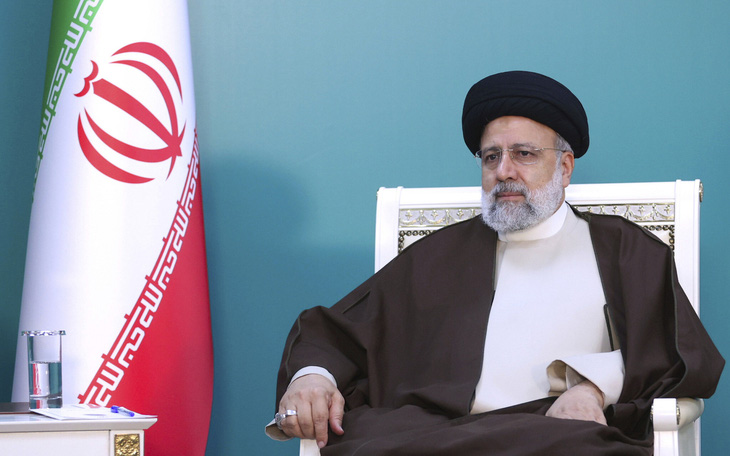 Trực thăng chở Tổng thống Raisi rơi: Hệ thống chính trị Iran có thể đối đầu 