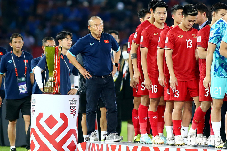 Dưới thời HLV Park Hang Seo, đội tuyển Việt Nam từng thất bại trước Thái Lan ở chung kết AFF Cup 2022 - Ảnh: HOÀNG TÙNG