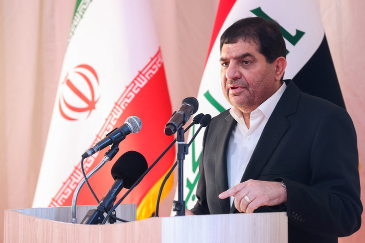 Ông Mohammad Mokhber, phó tổng thống thứ nhất của Iran, được chỉ định là tổng thống tạm quyền - Ảnh: AFP