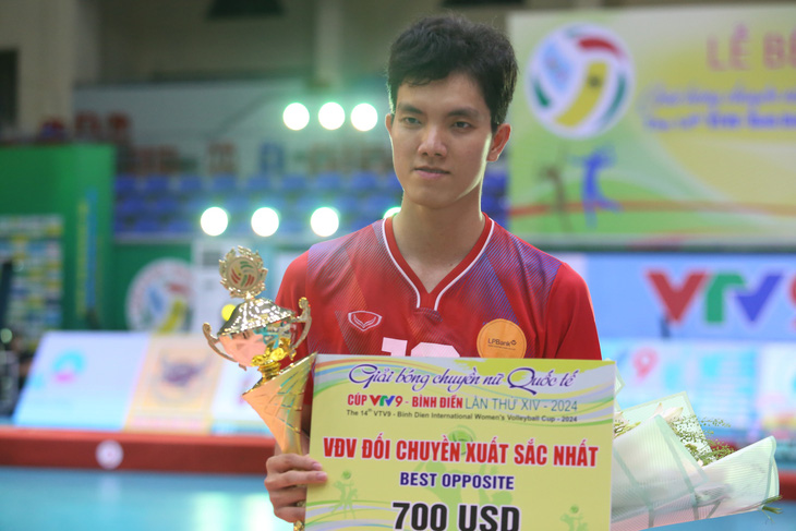 Tuy không thể giúp LPBank Ninh Bình vô địch, Nguyễn Thị Bích Tuyền vẫn có một giải đấu xuất sắc và giành danh hiệu 