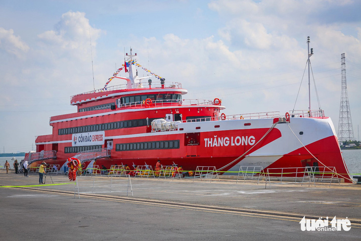 Tàu cao tốc TP.HCM - Côn Đảo chính thức khai trương từ ngày 13-5 và có chuyến khởi hành đầu tiên từ TP.HCM vào ngày 15-5 - Ảnh: CHÂU TUẤN