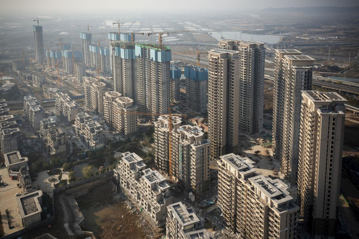 Giá nhà mới tại Trung Quốc sẽ giảm 5% vào năm 2024 - Ảnh minh họa: Bloomberg.com