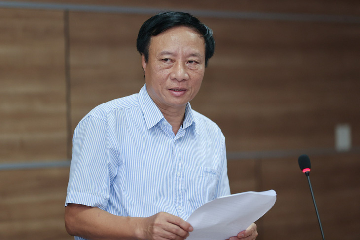 Phó tổng biên tập báo VietNamNet Võ Đăng Thiên nhấn mạnh tầm quan trọng của việc triển khai các tiêu chuẩn an toàn thông tin mạng cơ bản cho camera giám sát - Ảnh: HÀ THƯƠNG