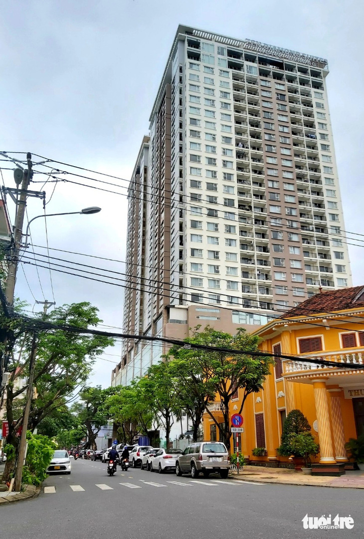 Khu đất 16 Lý Thường Kiệt của Công ty cổ phần Lương thực Đà Nẵng hiện là chung cư cao cấp - Ảnh: ĐOÀN CƯỜNG