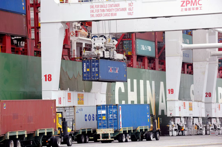 Cảng container ở Long Beach, California, Mỹ - Ảnh: REUTERS