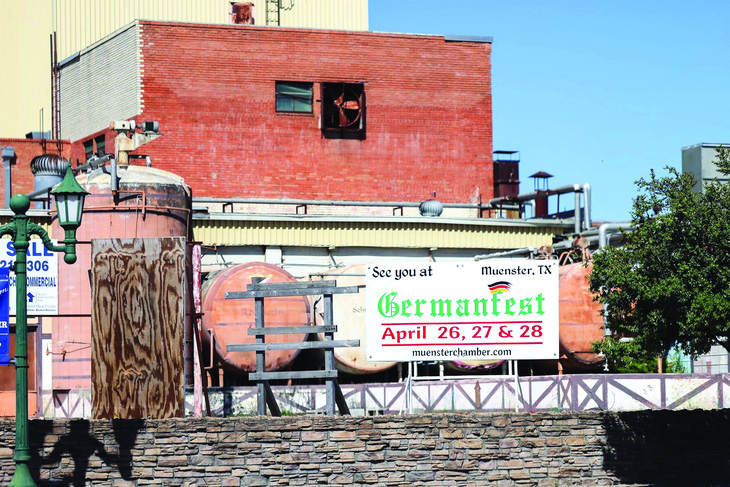 Panô quảng bá Germanfest 2024.  Ảnh: Noah Alcala Bach / Fort Worth Star-Telegram