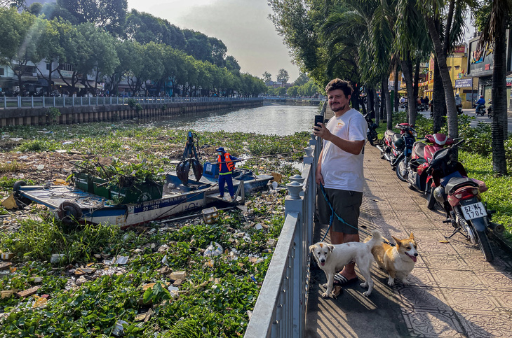 Ngược dòng Nhiêu Lộc - Thị Nghè tìm nguồn thải gây sự cố 100 tấn rác ùn ứ- Ảnh 13.
