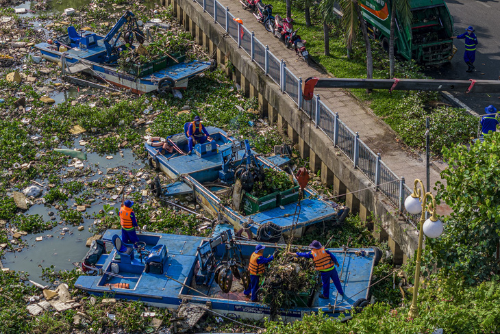 Ngược dòng Nhiêu Lộc - Thị Nghè tìm nguồn thải gây sự cố 100 tấn rác ùn ứ- Ảnh 14.