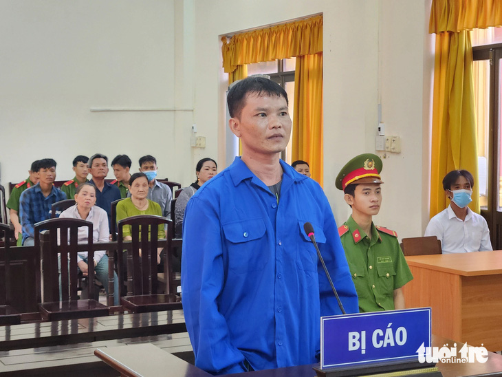 Tòa án nhân dân tỉnh Kiên Giang đã tuyên phạt 13 năm tù đối với bị cáo Đặng Văn Trung về tội "giết người" - Ảnh: BỬU ĐẤU