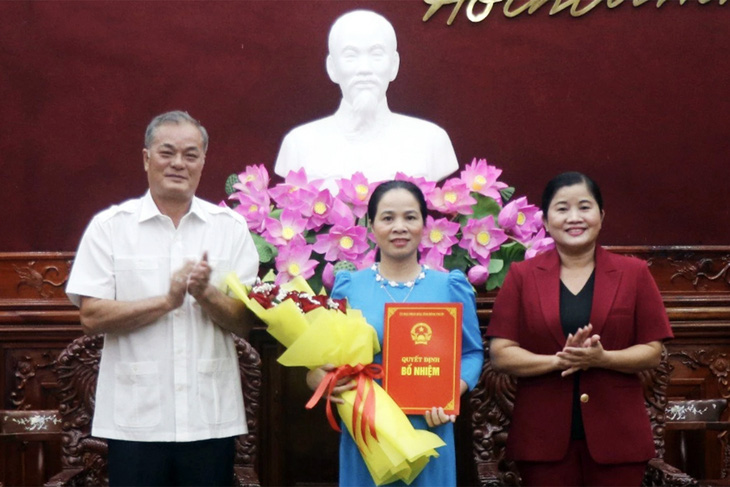 Bà Đỗ Thị Nguyên được bổ nhiệm làm giám đốc Sở Y tế tỉnh Bình Phước - Ảnh: A.B.
