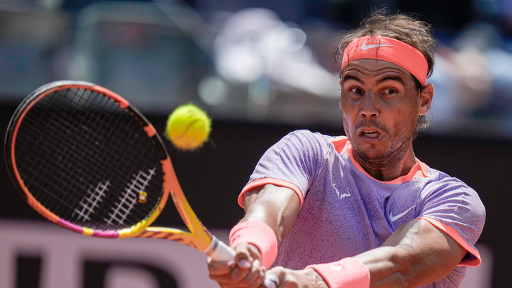 Nadal gặp khó vì không được xếp hạng hạt giống tại Roland Garros 2024 - Ảnh: REUTERS