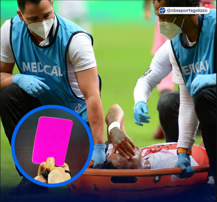 Thẻ hồng được sử dụng trong trường hợp cầu thủ bị chấn thương vùng đầu