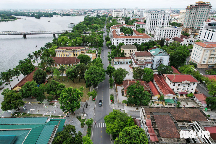 Loạt "đất vàng" trên trục đường Lê Lợi, TP Huế có vị trí đắc địa gần sông Hương và cầu Trường Tiền nhưng vẫn ế nhà đầu tư do chính sách thuê đất