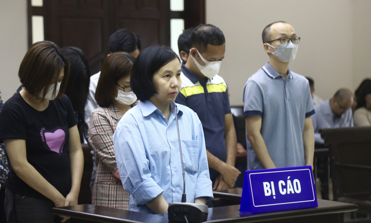 Bị cáo Hà Thành (áo xanh) tại tòa phúc thẩm - Ảnh: DANH TRỌNG