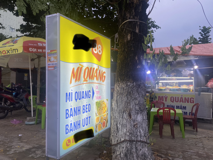 Quảng bá web cờ bạc tràn lan khắp hàng quán ở Đà Nẵng- Ảnh 2.