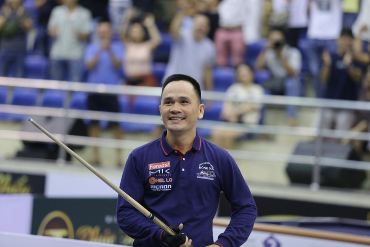 Nụ cười hạnh phúc của nhà tân vô địch World Cup billiards carom 3 băng - Ảnh: ĐỨC KHUÊ