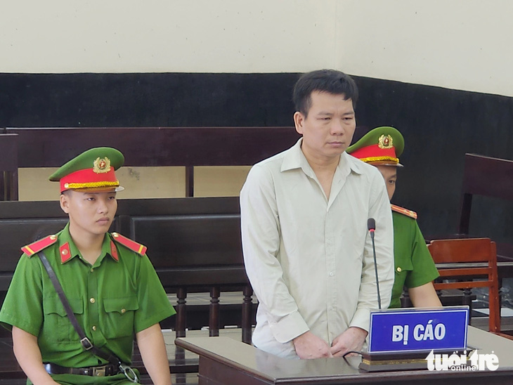 Bị cáo Huỳnh Văn Thành tại phiên tòa xét xử sơ thẩm - Ảnh: HOÀI THƯƠNG