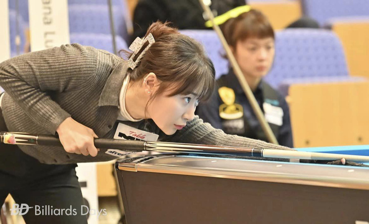 Không chỉ là bình luận viên, Kim Bo-Gan còn là một VĐV billiards chuyên nghiệp - Ảnh: BILLIARDS DAYS