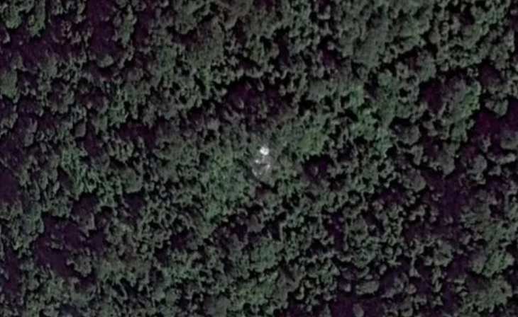 Khu vực được cho là liên quan đến mảnh vỡ chiếc MH370 trong rừng tại Campuchia - Ảnh: GOOGLE EARTH