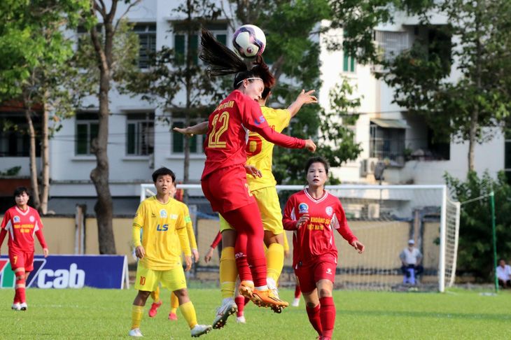CLB Than Khoáng Sản Việt Nam thi đấu đầy quyết tâm - Ảnh: VFF